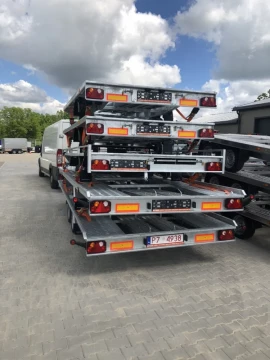 Inchiriez inchirieri auto microbus persoane platforma auto